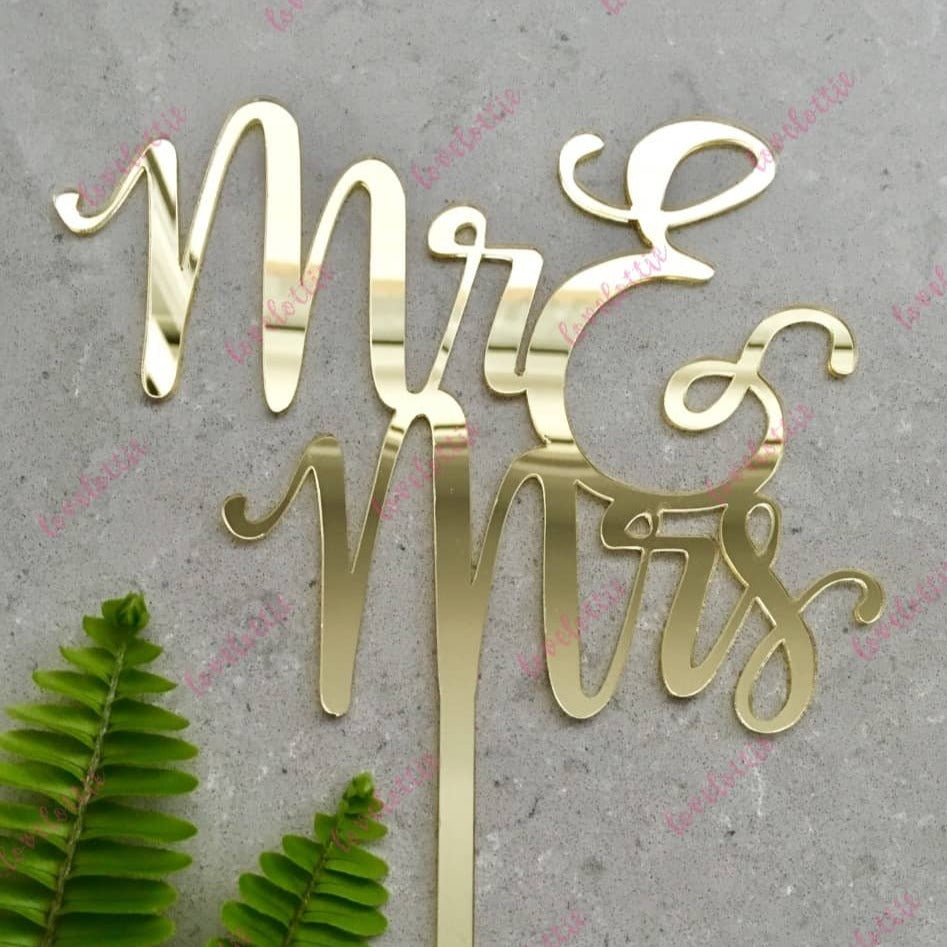 Mr & Mrs (two Lines) Acrylic Gold Mirror Wedding Cake Topper – Love 