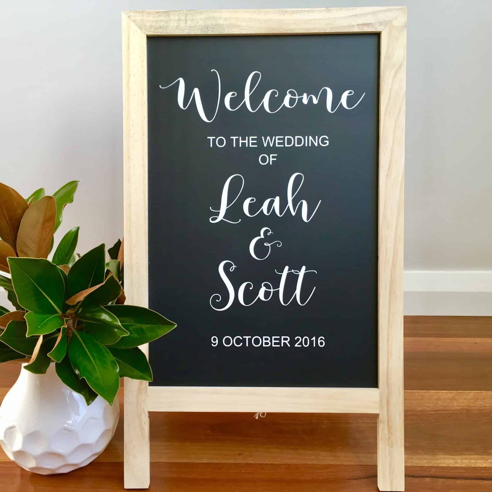 Rustic Custom Welcome Wedding Sign